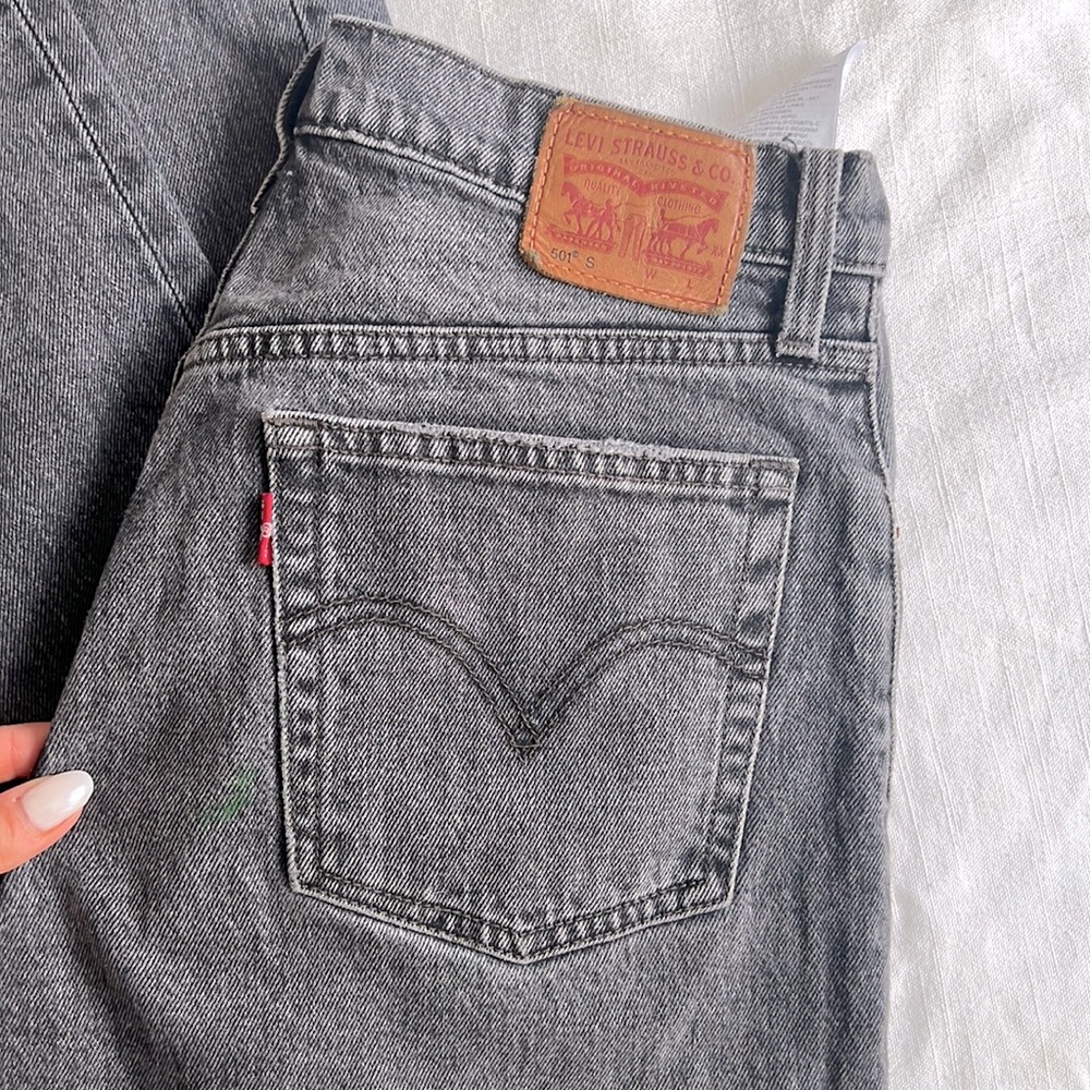 Levi’s 501 dark grey/black size S 27W 28L